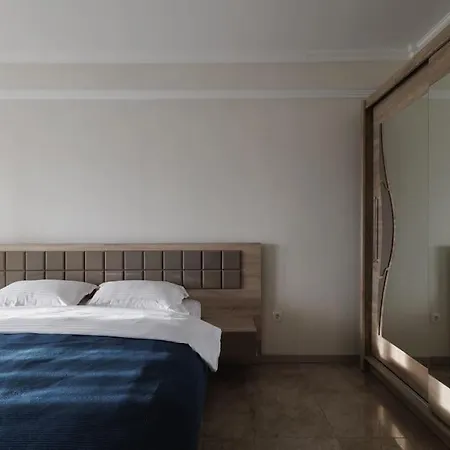 Albisoara Street - 2 Bedroom Apartment *